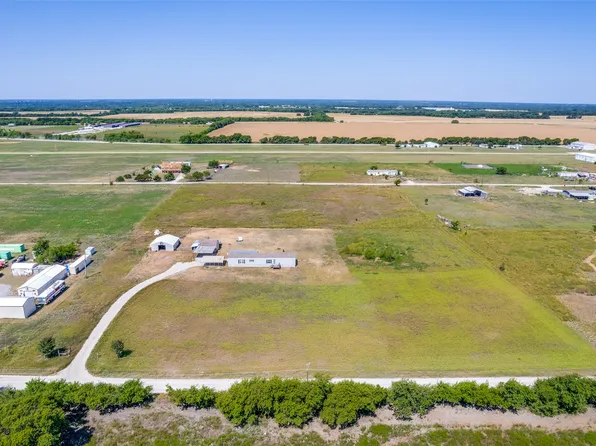 408 County Road 4415, Whitewright, TX 75491