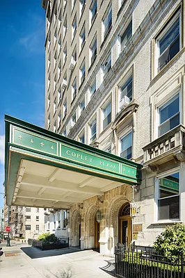 Sold by Corcoran | media 21