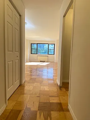 Rented by REAL New York | media 8