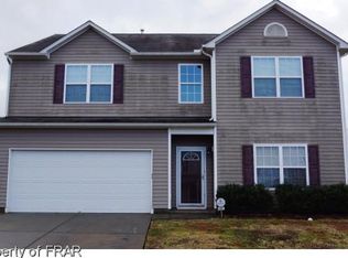 907 Golden Horseshoe Ln, Sanford, NC 27330