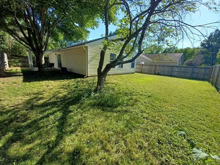 438 E Mimosa Ln — Photo 20