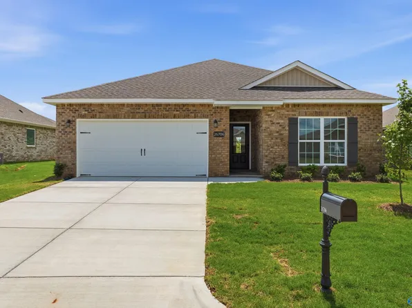 26706 Kyle Ln, Athens, AL 35613