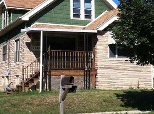 4331 S 76th St, Greenfield, WI 53220