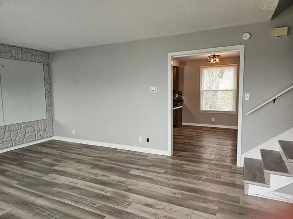 529 Morrison Dr, Clarksville, TN 37042