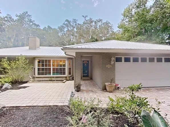 1645 Tanner Cir, Edgewater, FL 32132