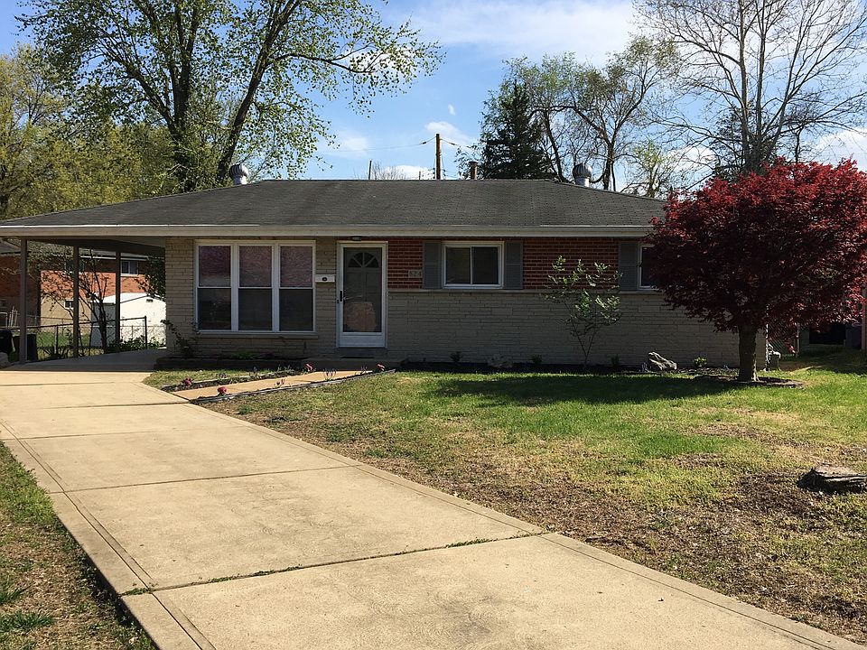 1st image of 824 Mark Sharon Ct