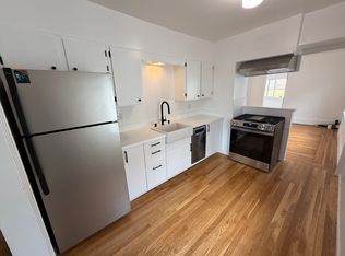 685 28th St APT 1, Oakland, CA 94609