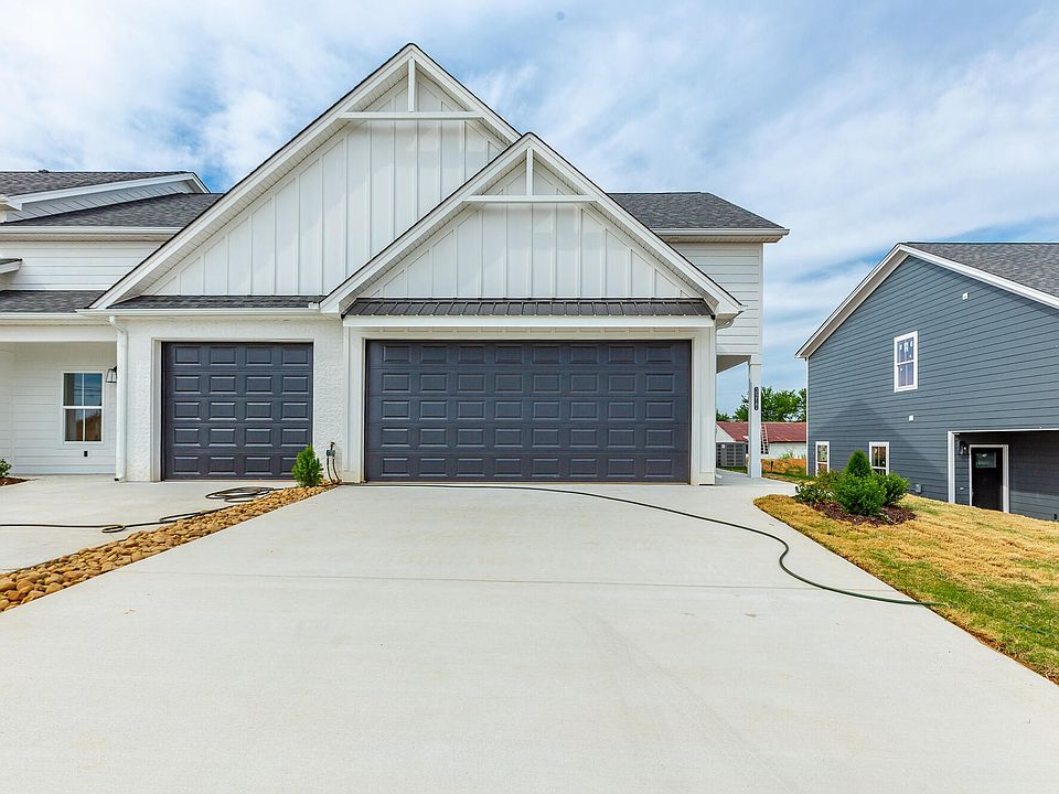 1st image of 3231 Green Turtle Ln NE