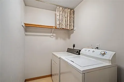 2305 Brett Dr — Photo 28