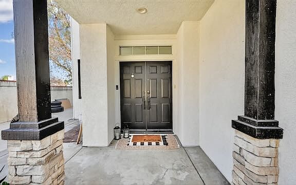 3rd image of 2515 Quiet Meadow Cir
