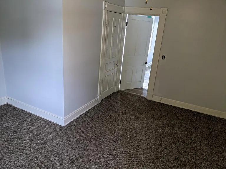 16 Sterrett Ave #2 — Photo 9