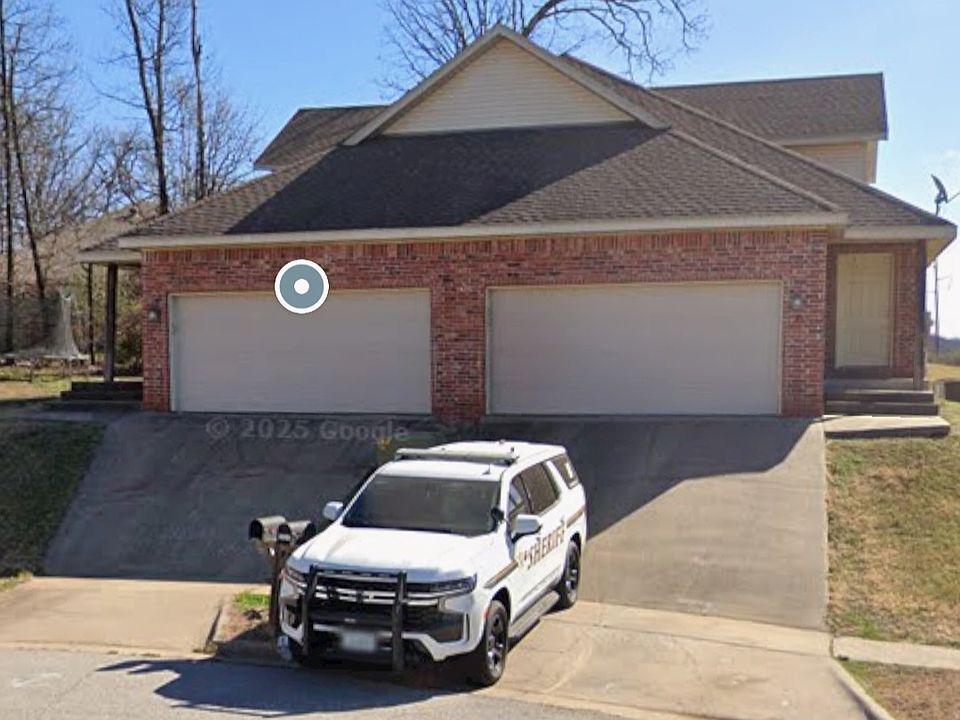 1st image of 1974 E Peppervine Dr