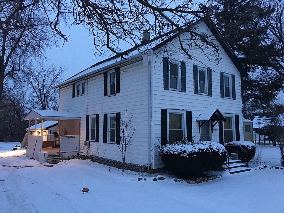 1st image of 27W387 Devon Ave