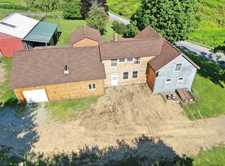 155 Nortonville Rd, Valley Falls, NY 12185