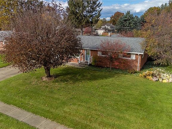 4th image of 1527 Opal St