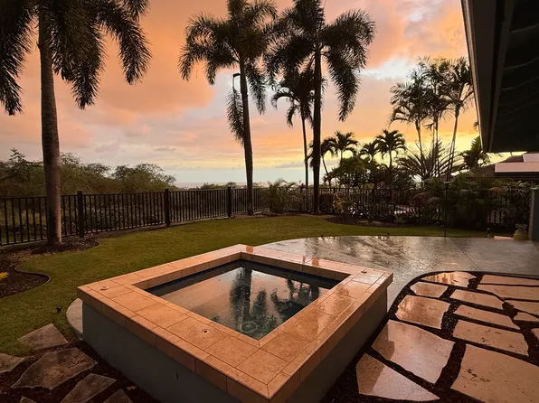 75-256 Malulani Dr, Kailua Kona, HI 96740