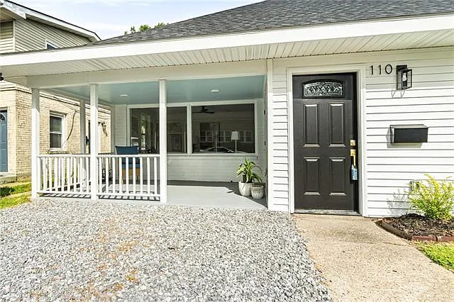 110 Jules Ave — Photo 2