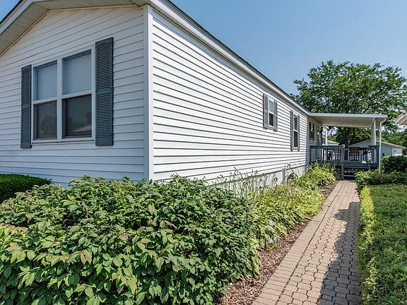 4th image of 3189 Jeanette Ave