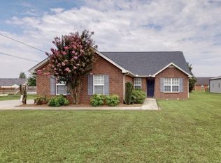 2931 Cliffside Dr, Christiana, TN 37037