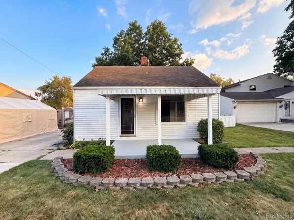 35115 University St, Westland, MI 48185