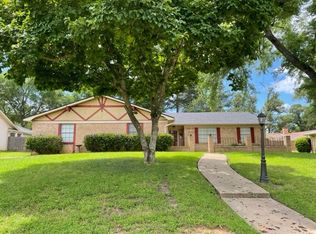713 Wedgewood Ln, Longview, TX 75604