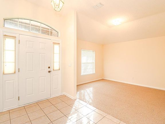 3rd image of 764 S Heritage Creek Way