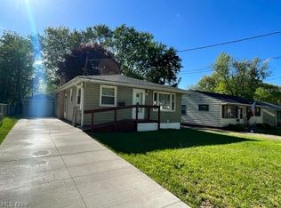904 Manitou Ave, Akron, OH 44305