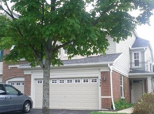 338 Pine Lake Cir, Vernon Hills, IL 60061