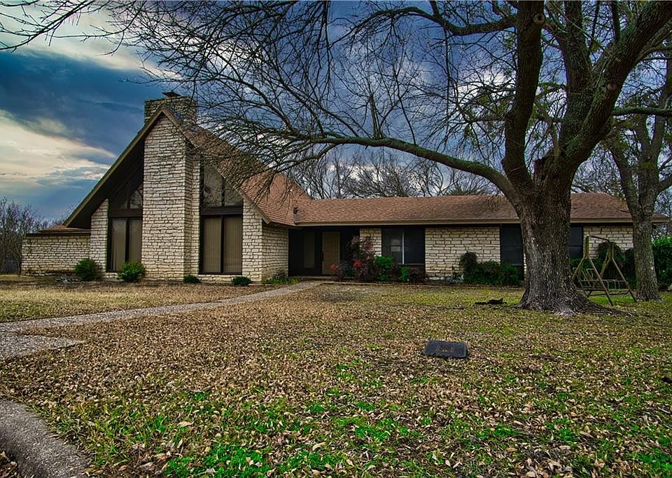 1st image of 14207 Canyon Oaks Cir