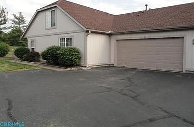2nd image of 310 Pointe Pl