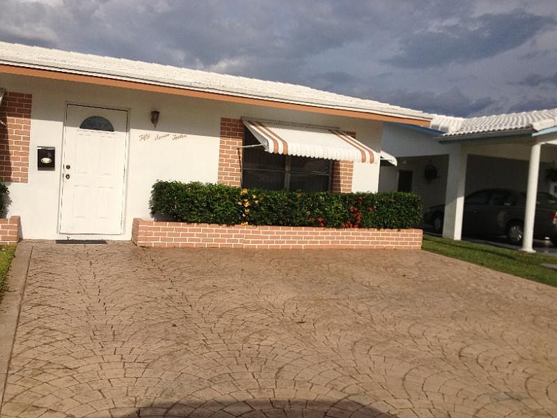 1st image of 5712 NW 82nd Ave