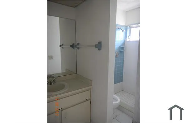 Building Photo - 3044 Lecanto St