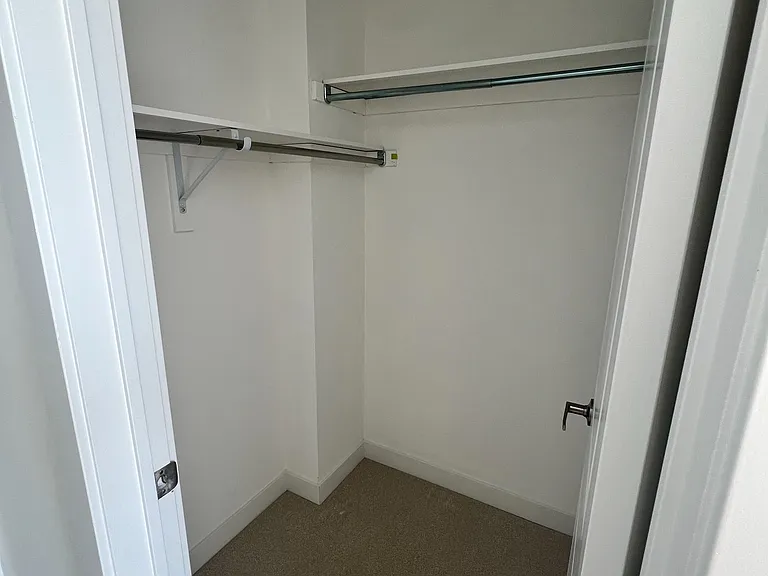 184 Angus Dr #3 — Photo 2