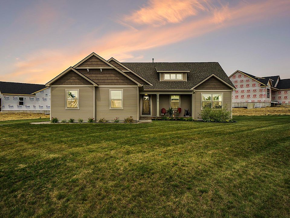 1st image of 4612 Owl View Dr
