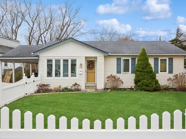 648 Northville Turnpike, Riverhead, NY 11901