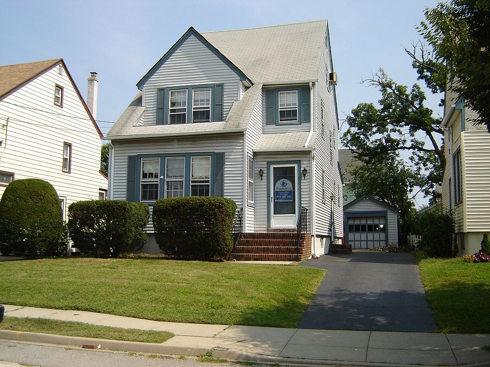 93 Carstairs Rd, Valley Stream, NY 11581 Zillow