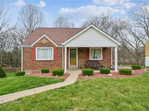 120 Forest Dr, Irwin, PA 15642