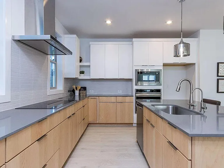 274 Wendover Pkwy — Photo 7