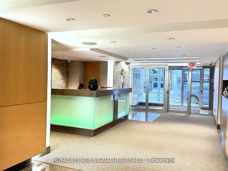 220 Victoria St #1705 — Photo 4