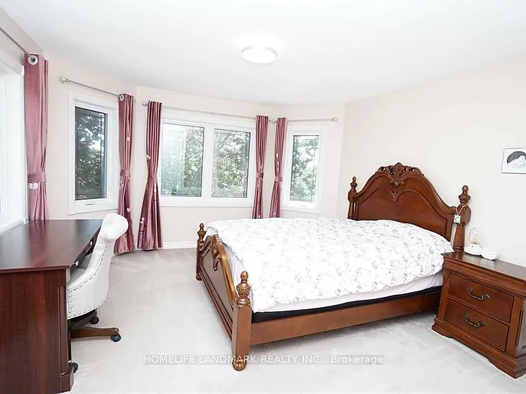 4887 Natkarni Cres — Photo 22