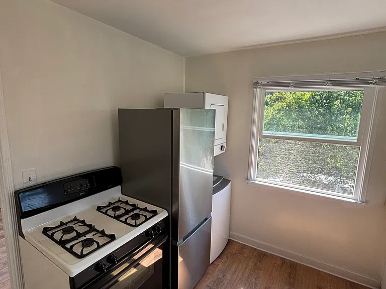 2435 Castillo St #1/2 — Photo 12