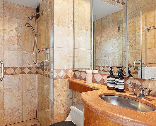 5th image of 300 E 54th St APT 26K