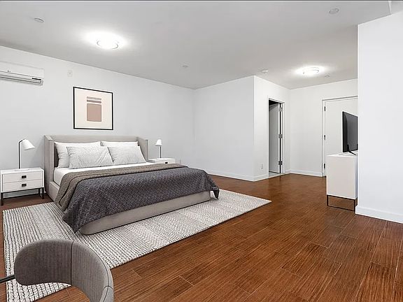 3rd image of 535 Classon Ave APT 104