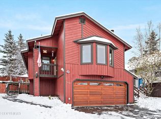 7431 Solarset Cir, Anchorage, AK 99507