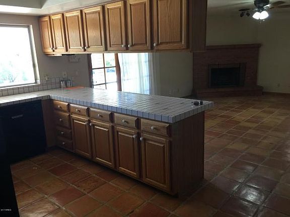 3rd image of 6721 E Jean Dr
