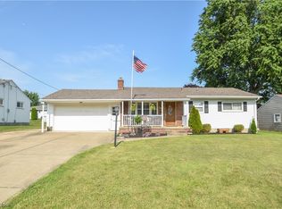 966 Kirwan Dr, Youngstown, OH
