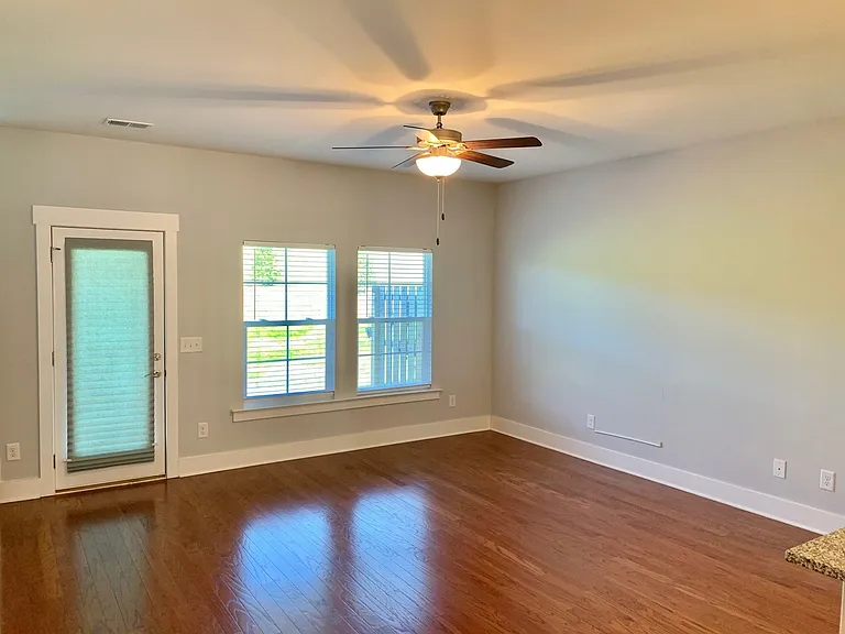 4099 Gracious Dr — Photo 7