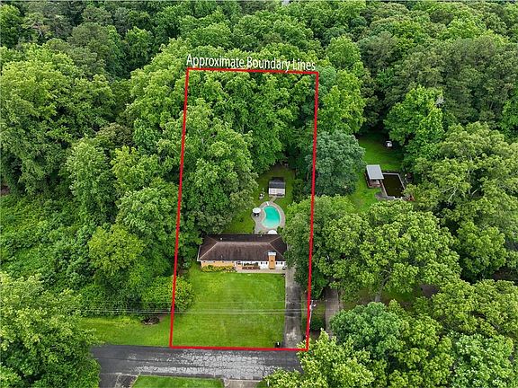 2nd image of 867 Sinyard Rd