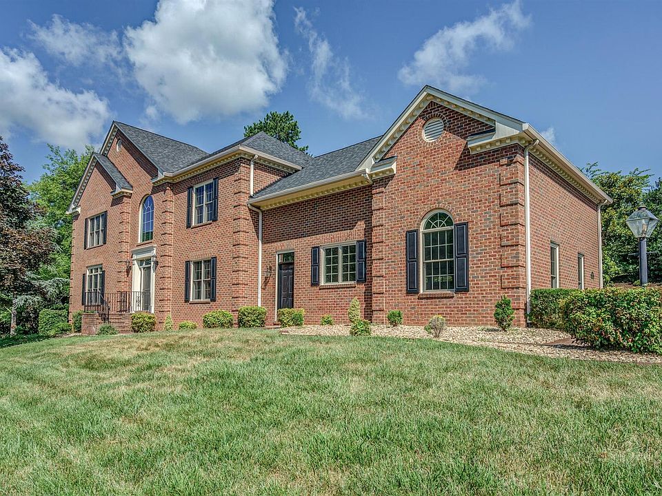 1st image of 6610 Hidden Woods Ct