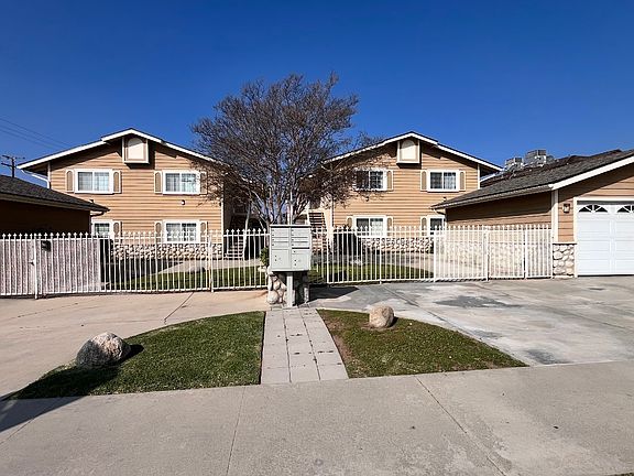 2nd image of 309 N San Gabriel Ave APT 3